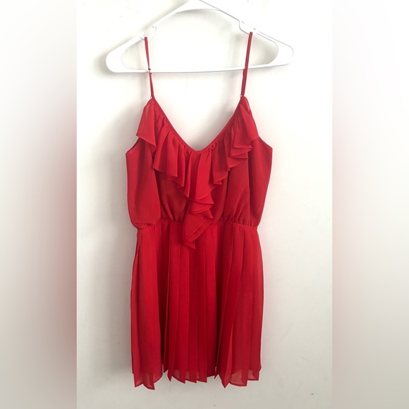 BCBG Ruffle V-Neck Red Chiffon Flowy Dress Romantic Date Night Cocktail S - Picture 3 of 10
